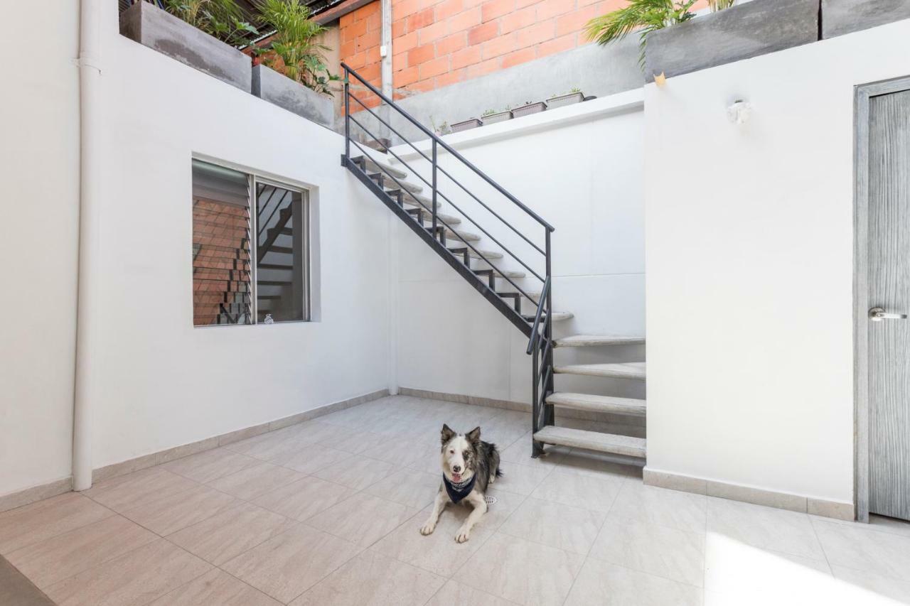 Hostel Gaston Coliving Medellín Exterior foto